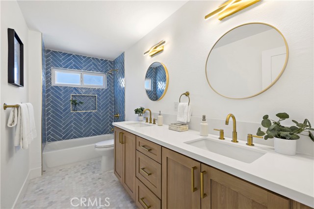 2707 Vanderbilt Lane, Redondo Beach, California 90278, 3 Bedroom Bedrooms, 0 ,3 BathroomBathrooms,Residential,For Sale,Vanderbilt,0,OC26184414