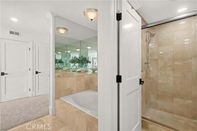 Detail Gallery Image 19 of 37 For 990 Bayside Cove #609,  Newport Beach,  CA 92660 - 3 Beds | 2 Baths