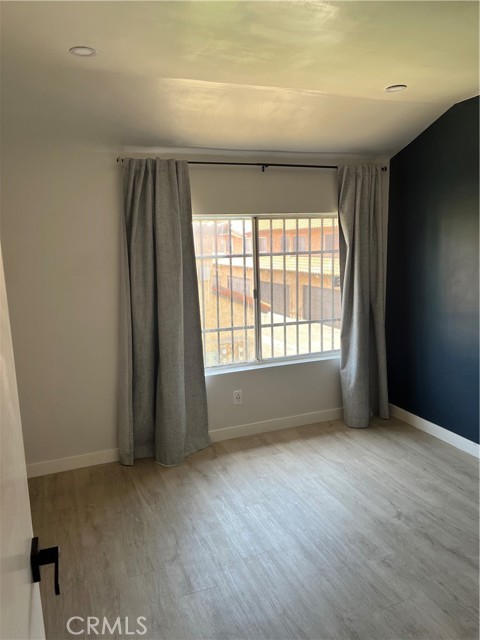 16600 Seville Avenue, Fontana CA: https://media.crmls.org/medias/d9b277f6-a2f8-465e-b763-136435a5a660.jpg