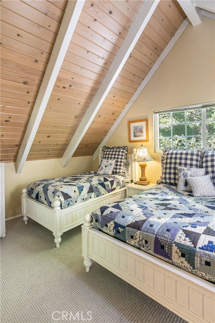 Detail Gallery Image 34 of 44 For 27888 West Shore Rd, Lake Arrowhead,  CA 92352 - 3 Beds | 2 Baths