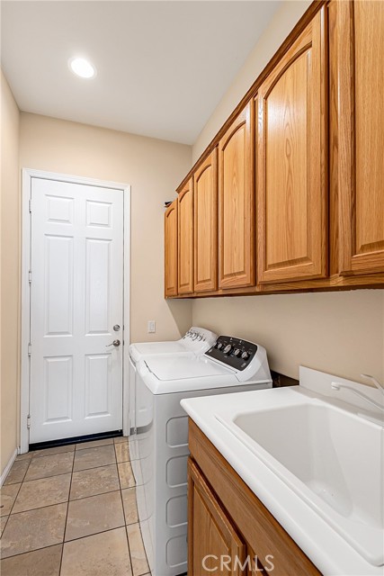 Detail Gallery Image 22 of 27 For 11002 Dandelion Ln, Apple Valley,  CA 92308 - 3 Beds | 2 Baths