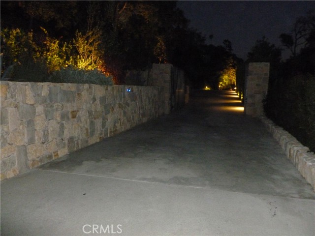 1094 Acanto Place photo 38