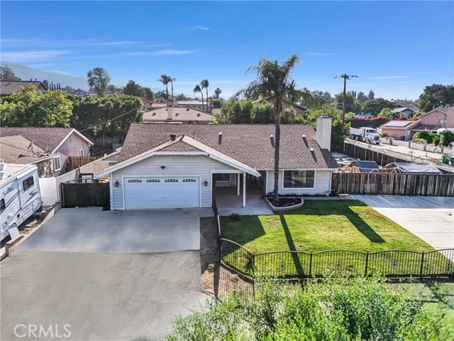 20255 Winton Street, Corona CA: https://media.crmls.org/medias/d9b3865d-cef9-4392-b730-f127148266a7.jpg