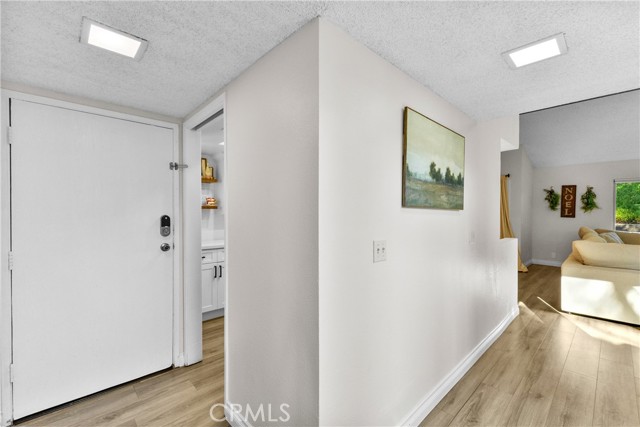 Detail Gallery Image 5 of 45 For 29376 via Frontera, Murrieta,  CA 92563 - 2 Beds | 2 Baths