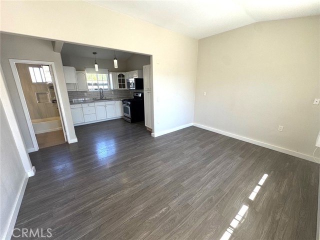 7892 8th Street, Buena Park CA: https://media.crmls.org/medias/d9b5d30b-121e-437e-b89c-1f64e6d4db58.jpg