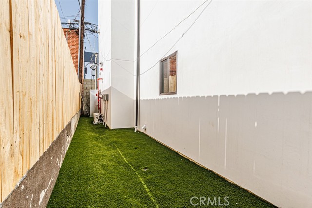 Detail Gallery Image 27 of 43 For 13461 Beach Ave, Marina Del Rey,  CA 90292 - – Beds | – Baths