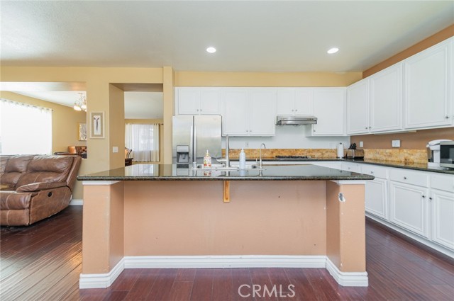 Detail Gallery Image 22 of 45 For 5891 Forest Oaks, Fontana,  CA 92336 - 6 Beds | 4/1 Baths