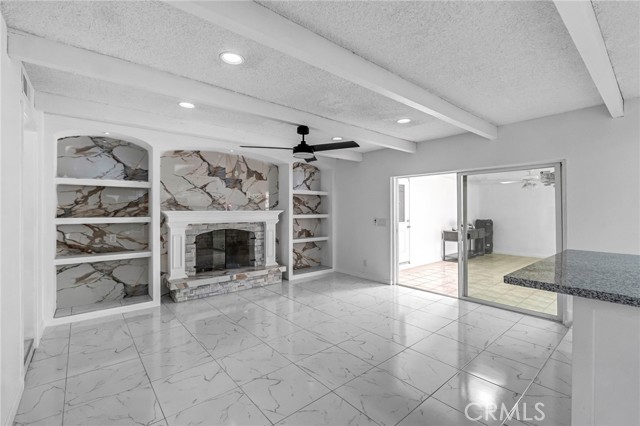 16474 Karen Road, Madera CA: https://media.crmls.org/medias/d9b6efc0-bed8-4526-addb-319e0cb2c589.jpg