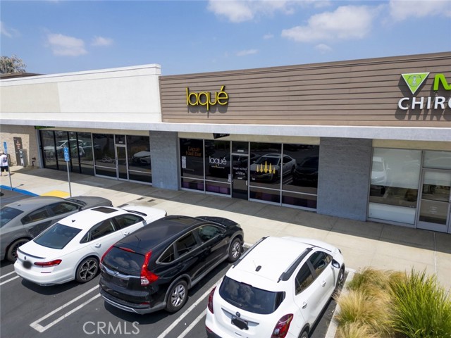 13041 Victory, Valley Glen CA: https://media.crmls.org/medias/d9b7c29e-38d9-4524-bd83-513914702053.jpg