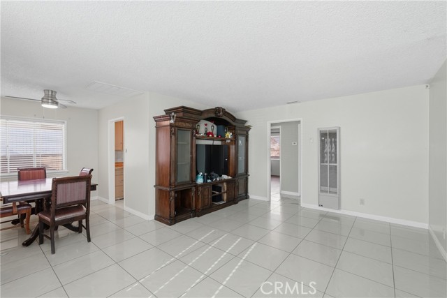 Detail Gallery Image 16 of 41 For 38893 Juniper Tree Rd, Palmdale,  CA 93551 - 3 Beds | 1 Baths