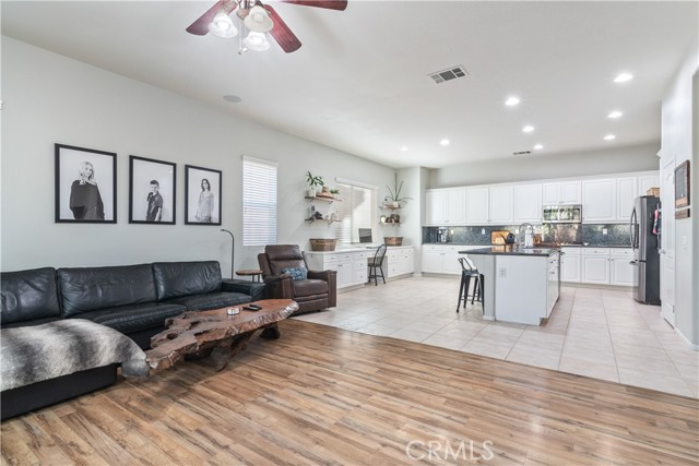 Detail Gallery Image 28 of 72 For 32736 Cottonwood Road, Winchester,  CA 92596 - 5 Beds | 5/1 Baths