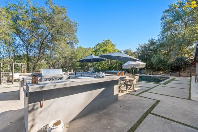 Detail Gallery Image 33 of 39 For 22 Round up, Bell Canyon,  CA 91307 - 6 Beds | 6/1 Baths