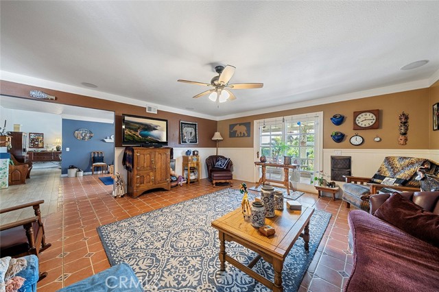 Detail Gallery Image 16 of 44 For 1222 Cynthia Ct, La Verne,  CA 91750 - 4 Beds | 2 Baths