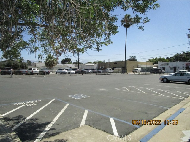 146 W Rialto Avenue, Rialto, California 92372, ,Commercial Lease,For Rent,146 W Rialto Avenue,CRIV23050151