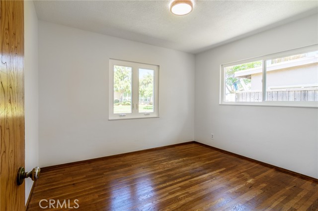 Image 14 of 36 For 2360 Fanwood Avenue