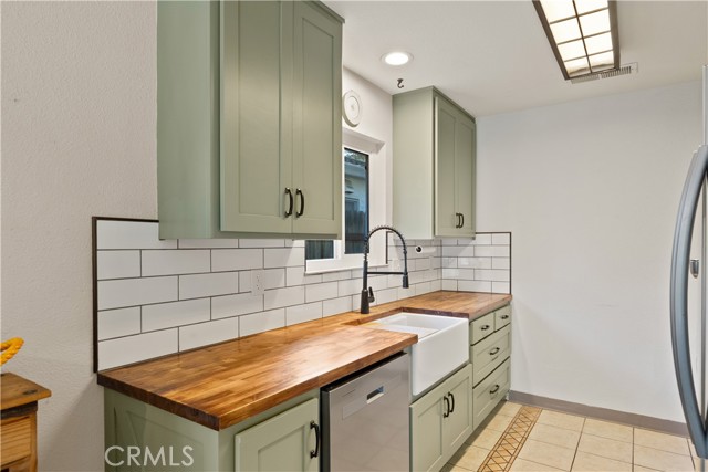 Detail Gallery Image 33 of 57 For 1608 Broadway, Chico,  CA 95928 - 3 Beds | 2 Baths