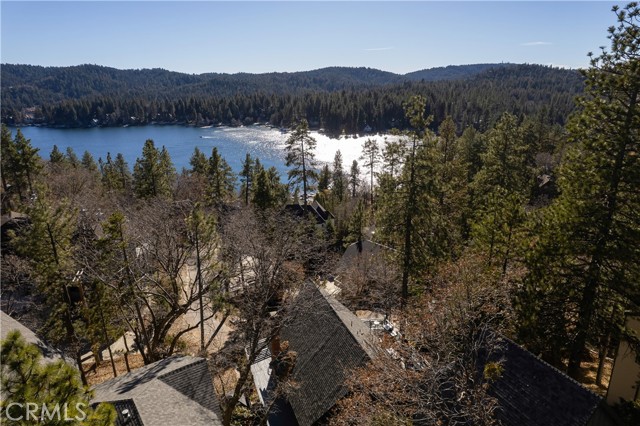Detail Gallery Image 22 of 35 For 27937 West Shore Rd, Lake Arrowhead,  CA 92352 - 4 Beds | 4 Baths