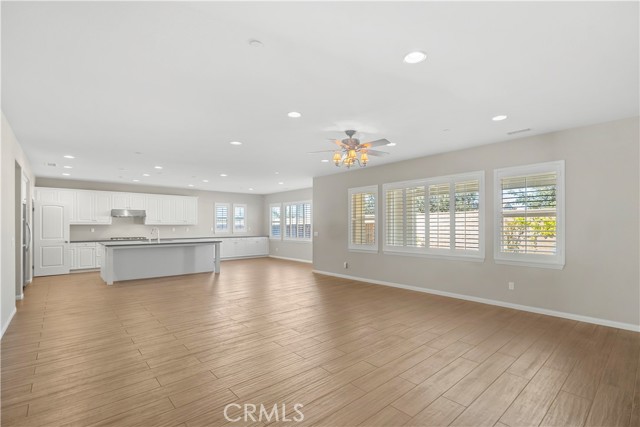 Detail Gallery Image 10 of 29 For 29916 Lomond Dr, Menifee,  CA 92585 - 4 Beds | 2/1 Baths