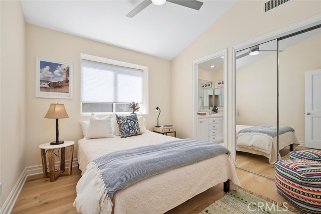 2nd Bedroom. New Queen bed.