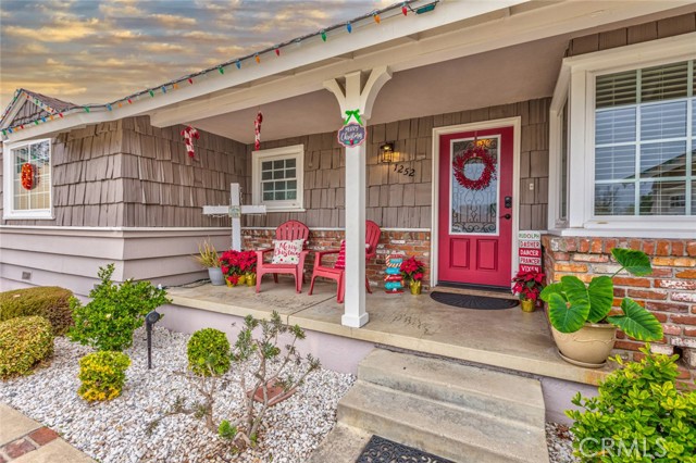 Front porch with furniture