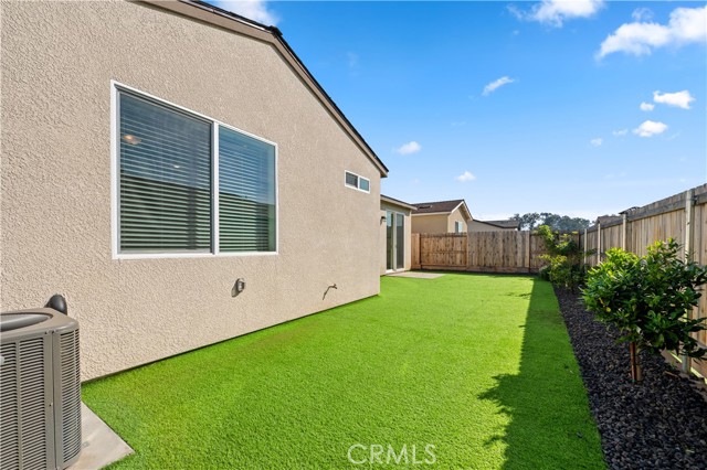 Detail Gallery Image 45 of 45 For 6567 E Pine, Fresno,  CA 93727 - 4 Beds | 2 Baths