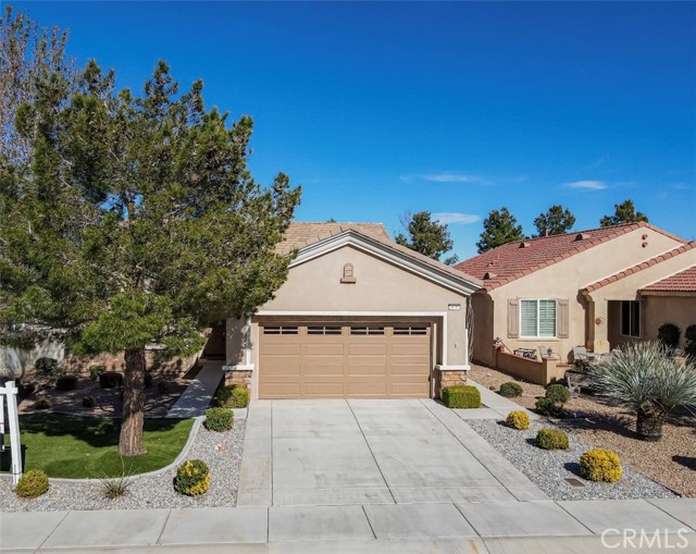 10301 Darby Road, Apple Valley CA: https://media.crmls.org/medias/d9bebd74-4c2d-40e7-8e5a-a03722aaa318.jpg