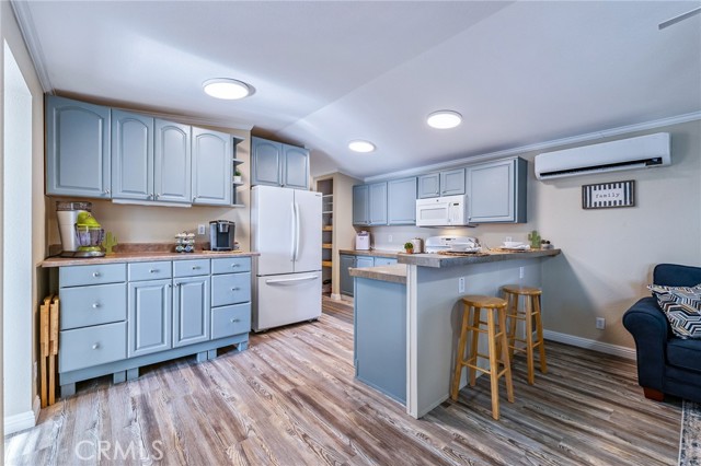 Detail Gallery Image 15 of 70 For 669 Channel Way, Needles,  CA 92363 - 3 Beds | 3 Baths