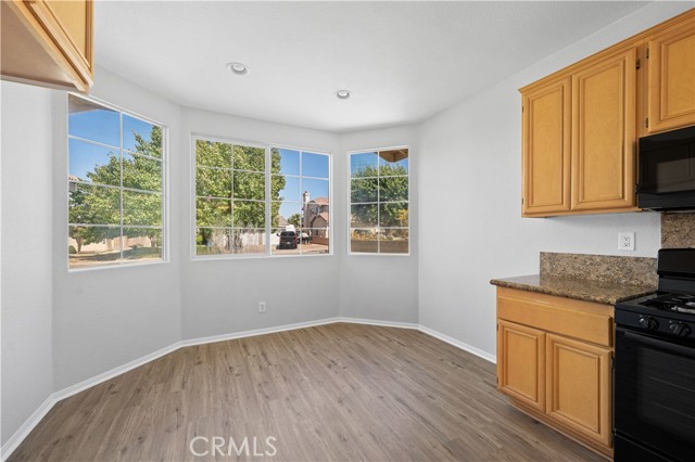 Detail Gallery Image 18 of 32 For 36521 Silverado Dr, Palmdale,  CA 93550 - 3 Beds | 2 Baths