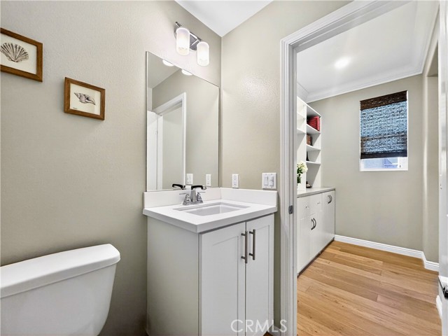 Detail Gallery Image 15 of 25 For 16901 Airport Circle #107,  Huntington Beach,  CA 92649 - 3 Beds | 2/2 Baths