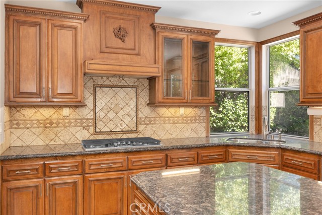 MLS #OC25234002 image #17