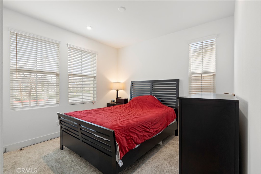 MLS #IV25027900 img 19