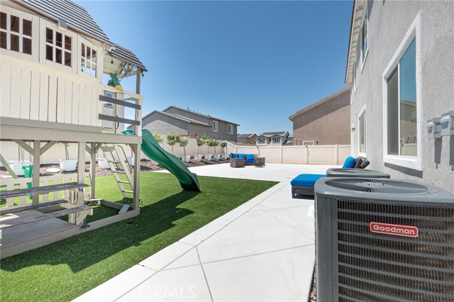 Detail Gallery Image 39 of 45 For 32085 Deardoff St, Menifee,  CA 92584 - 5 Beds | 3 Baths