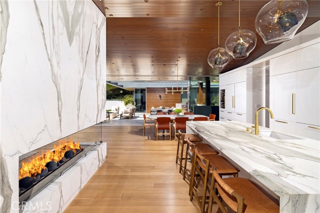 Detail Gallery Image 9 of 33 For 2538 Monaco Dr, Laguna Beach,  CA 92651 - 5 Beds | 5 Baths