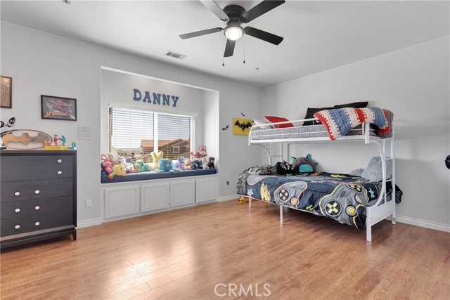 Detail Gallery Image 31 of 62 For 12546 Autumn Leaves Ave, Victorville,  CA 92395 - 5 Beds | 3/1 Baths
