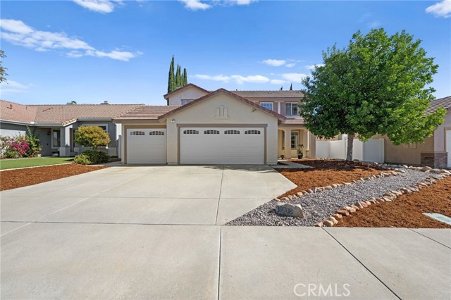 Detail Gallery Image 1 of 52 For 39708 Candy Apple Way, Murrieta,  CA 92562 - 4 Beds | 2/1 Baths