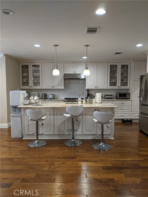 5310 La Forest Drive, La Canada Flintridge CA: https://media.crmls.org/medias/d9c6574e-39a0-41ea-81de-b8f21fa0ec6b.jpg