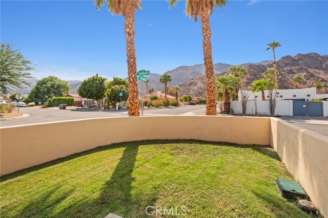 Detail Gallery Image 4 of 46 For 52500 Avenida Alvarado, La Quinta,  CA 92253 - 3 Beds | 2 Baths