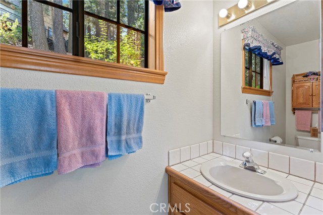 Detail Gallery Image 16 of 52 For 458 Annandale Dr, Lake Arrowhead,  CA 92352 - 3 Beds | 2/1 Baths