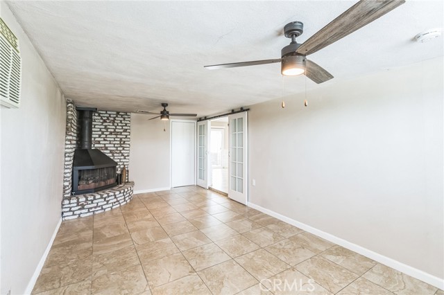 42985 Warner Trail, Palm Desert CA: https://media.crmls.org/medias/d9c9801a-7107-4347-ae8a-6ffd050550e7.jpg