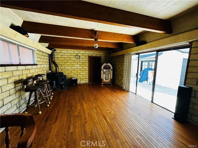 Detail Gallery Image 11 of 15 For 8414 Bleriot Ave, Los Angeles,  CA 90045 - 3 Beds | 3 Baths