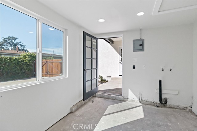 Detail Gallery Image 21 of 22 For 8172 Hazard, Midway City,  CA 92683 - 3 Beds | 2 Baths