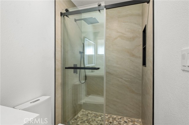 Detail Gallery Image 18 of 41 For 1437 E I St, Ontario,  CA 91764 - 4 Beds | 2 Baths