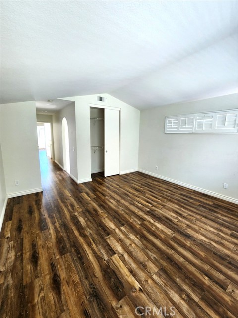 950 La Palma Circle, Corona CA: https://media.crmls.org/medias/d9cac0bc-5bbb-4859-97af-928ae1d18677.jpg