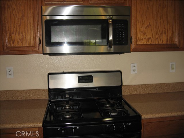Detail Gallery Image 13 of 23 For 26302 Arboretum Way #105,  Murrieta,  CA 92563 - 2 Beds | 2 Baths