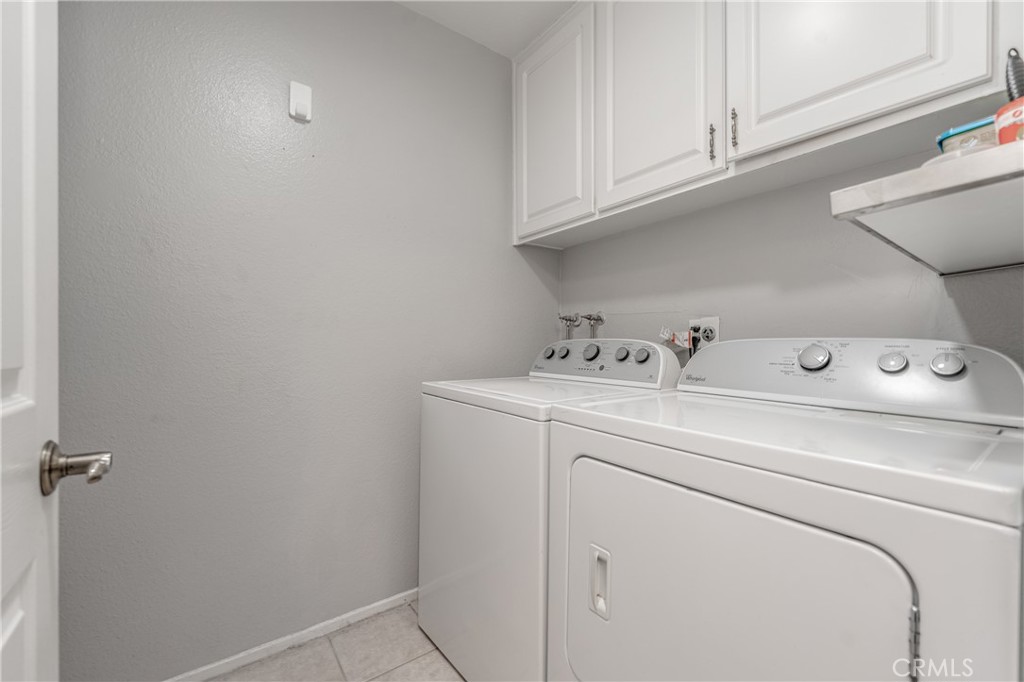 D9cc8eea 4d87 4e47 9fc7 F97cd66cd868