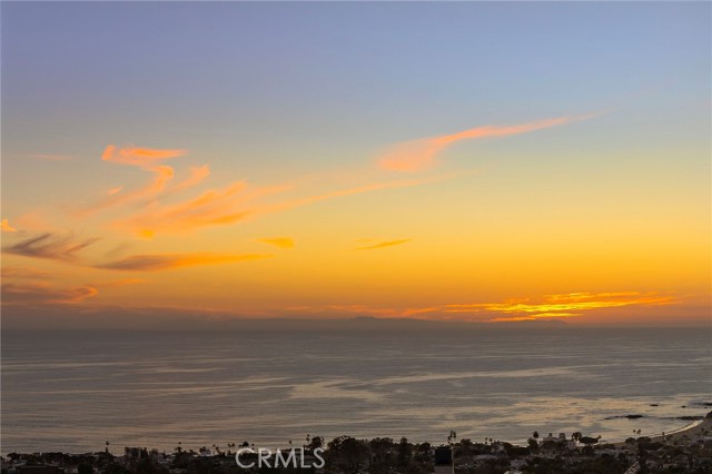 Detail Gallery Image 29 of 36 For 1651 Thurston Dr, Laguna Beach,  CA 92651 - 3 Beds | 3/1 Baths
