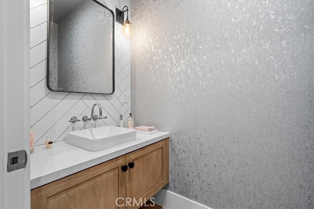 Image 24 of 62 For 910 28th Street