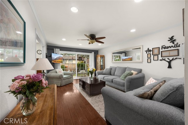 Detail Gallery Image 9 of 31 For 12526 Chadwell, Lakewood,  CA 90715 - 3 Beds | 2 Baths