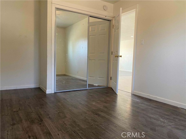 Detail Gallery Image 10 of 14 For 135 W Burlwood Ln, Lemoore,  CA 93245 - 4 Beds | 2/1 Baths