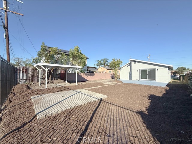 Detail Gallery Image 24 of 27 For 9323 Beach St, Los Angeles,  CA 90002 - 4 Beds | 2 Baths